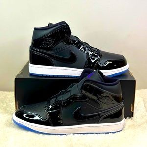 Air Jordan 1 Mid SE GS -  ‘Space Jam'/ 100% Authentic - New - US 7Y / Orig Box